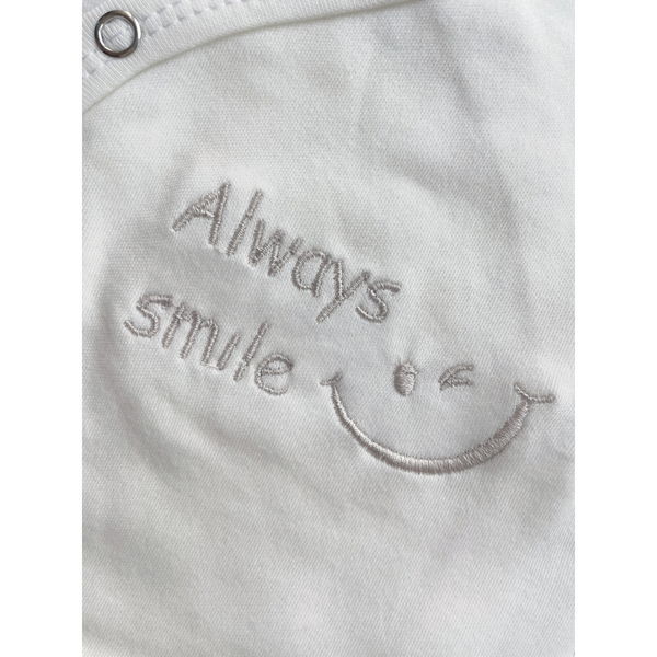 Комплект одежды 3в1 в роддом для младенцев с вышивкой Always smile 56 см Молочный 30103 фото