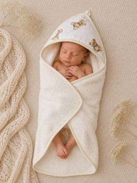 Детское полотенце уголком (с капюшоном) Мишки 75 на 80 см Молочный / Бежевый 46436 фото