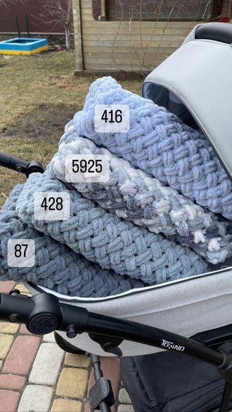 Плюшевый вязаный детский плед Плетенка 80 на 80 см №87 Темно-серый 2068 фото